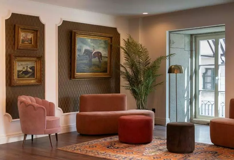 هتل Ap Dona Aninhas