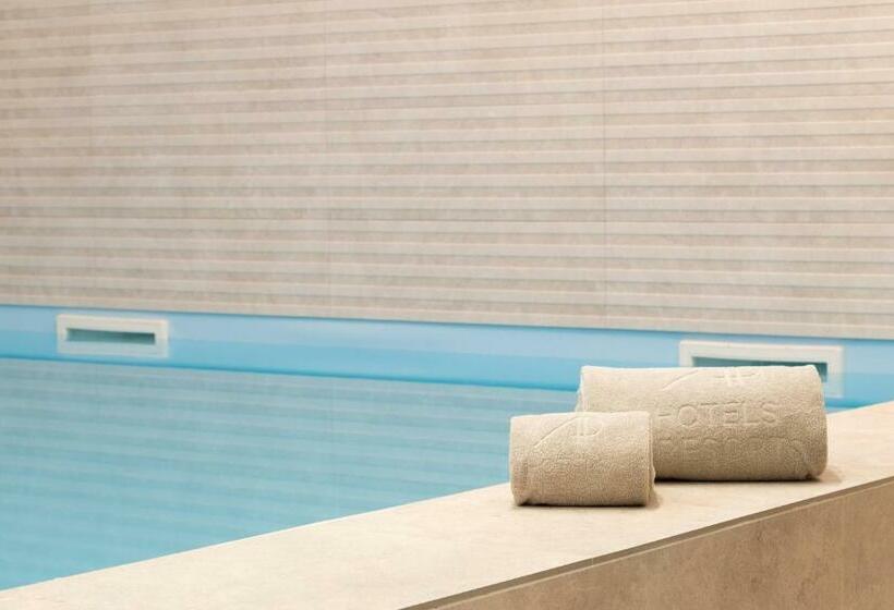 هتل Ap Dona Aninhas