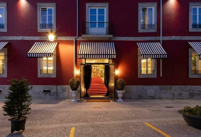 هتل Ap Dona Aninhas