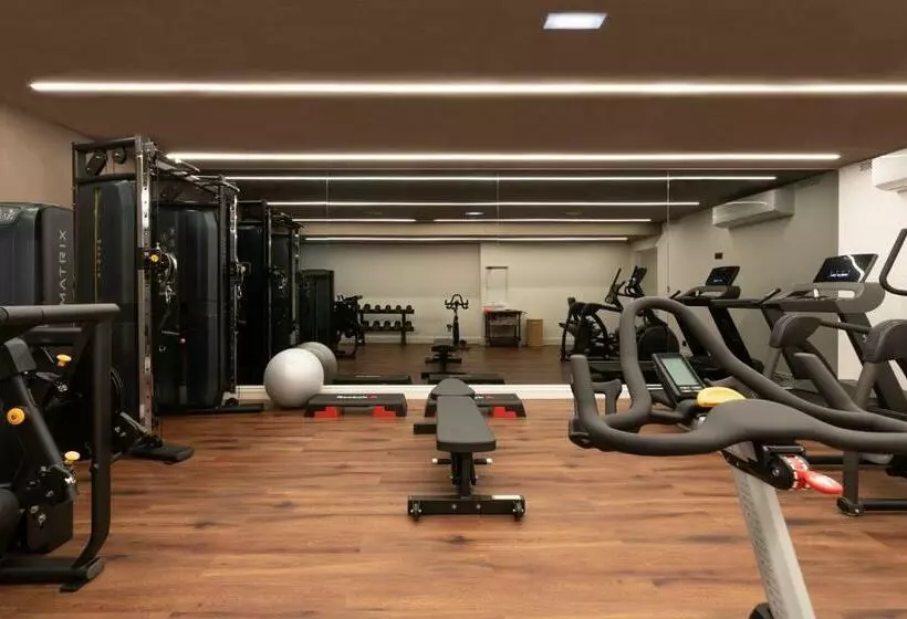 هتل Ap Dona Aninhas