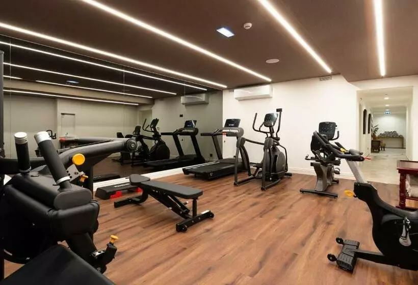 هتل Ap Dona Aninhas