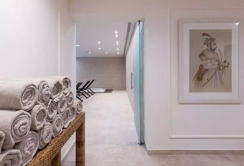 هتل Ap Dona Aninhas