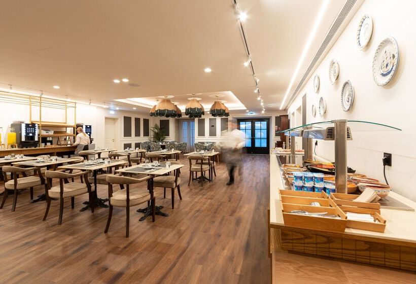 هتل Ap Dona Aninhas