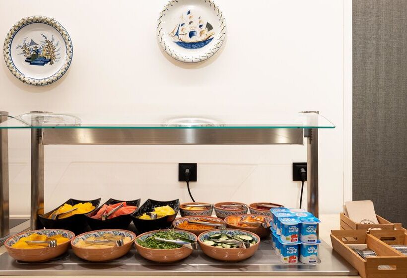 هتل Ap Dona Aninhas