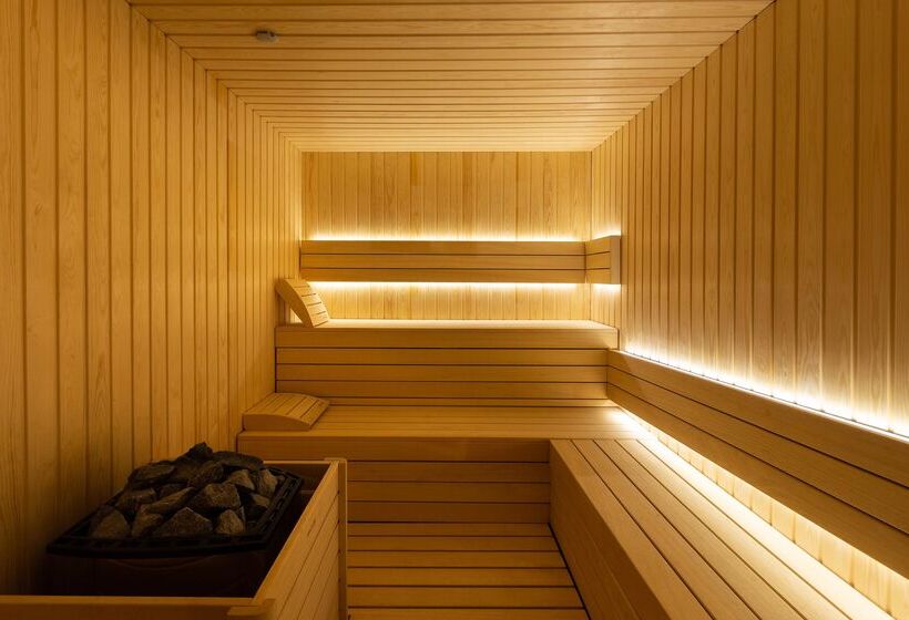 هتل Ap Dona Aninhas