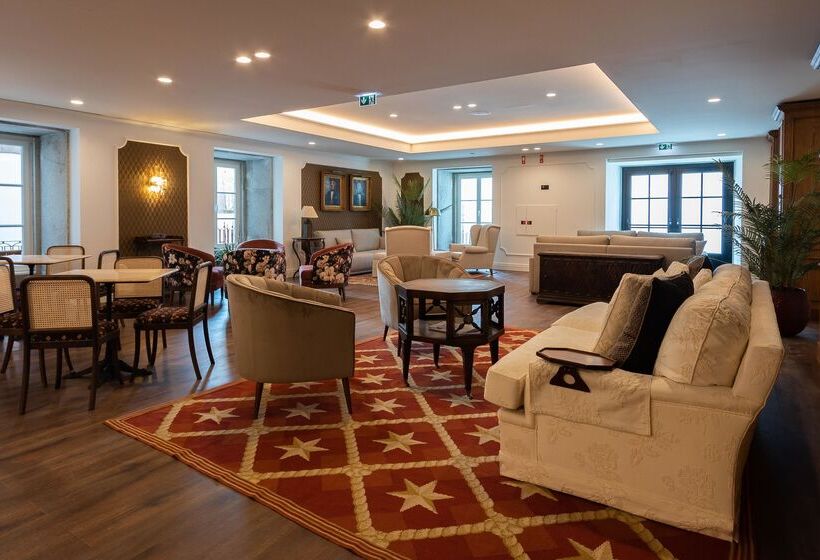 هتل Ap Dona Aninhas