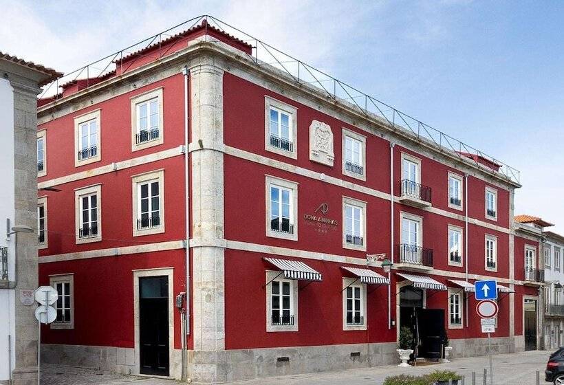 هتل Ap Dona Aninhas