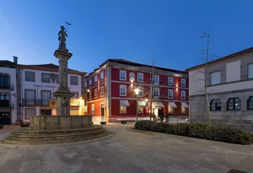 هتل Ap Dona Aninhas