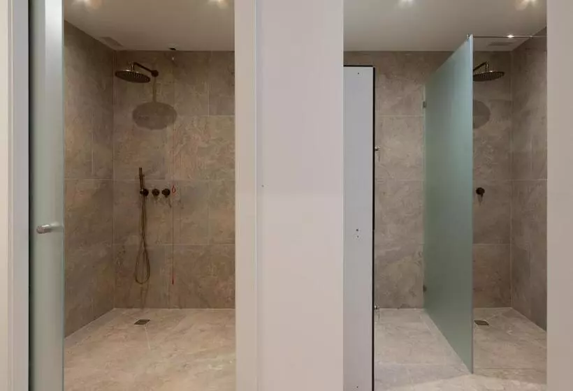 هتل Ap Dona Aninhas