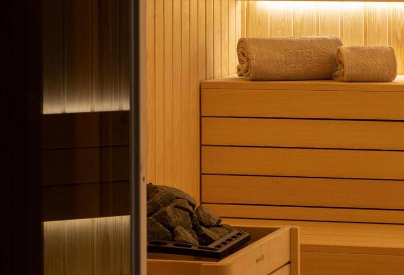 هتل Ap Dona Aninhas