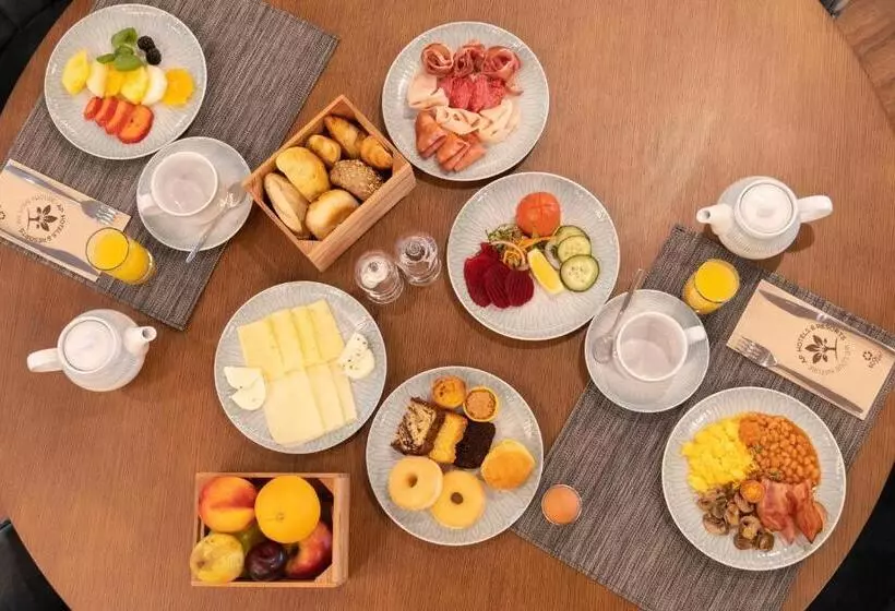 هتل Ap Dona Aninhas