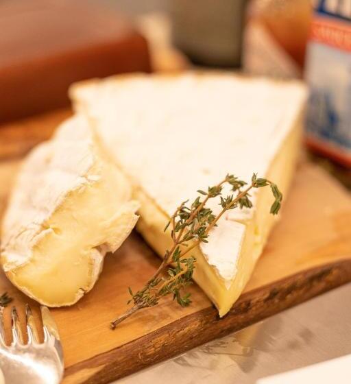 هتل Ap Dona Aninhas