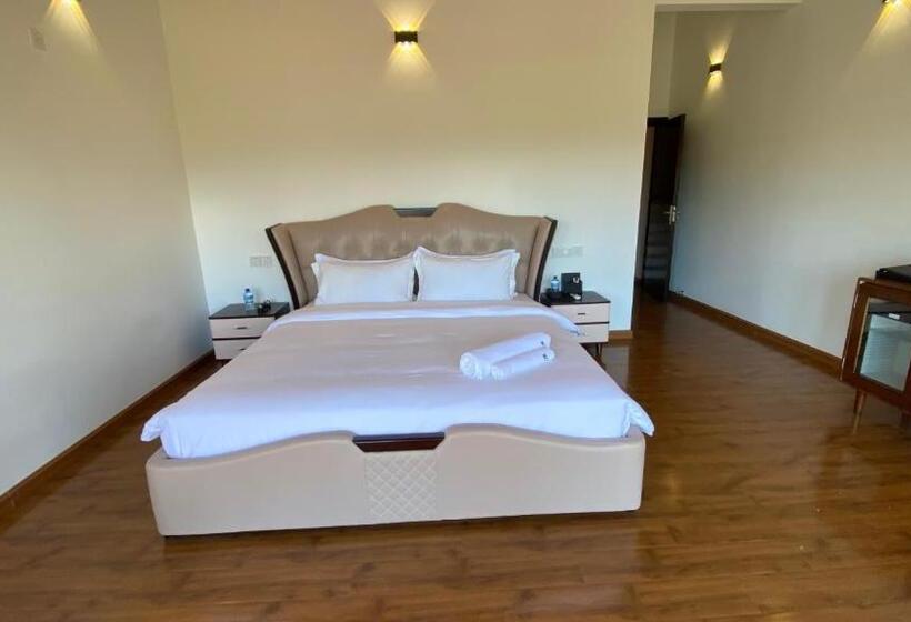 Отель La Casa Lindula