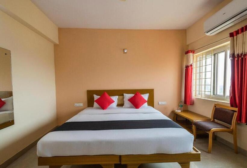 ホテル Sandalleaf Park