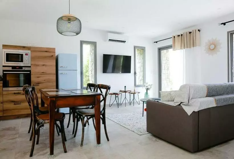 ホテル U San Daniellu Villas Et Chambres