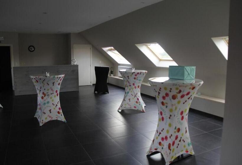 فندق Vakantiehoeve Berckelaer