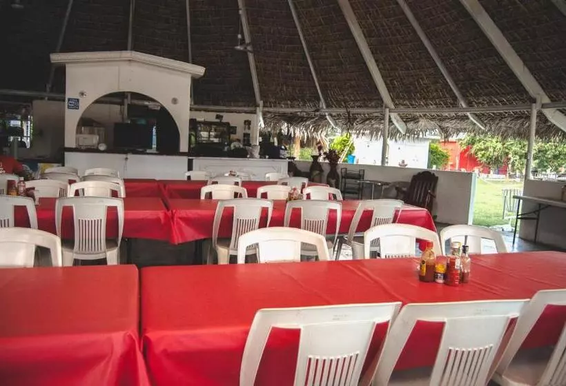 ホテル Y Restaurante El Texano