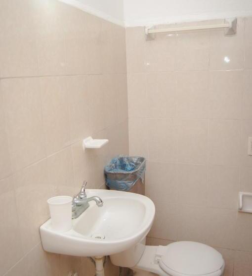 فندق Y Restaurante El Texano