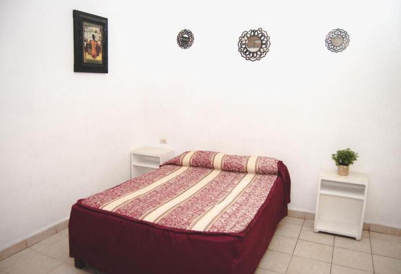 فندق Y Restaurante El Texano