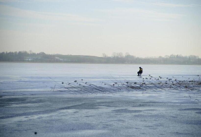 Отель Złota Leśniczówka