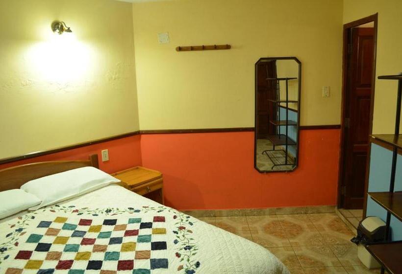 Pensionat Hostal Pachamama