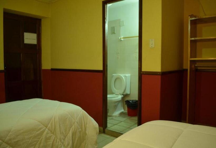 Pensionat Hostal Pachamama