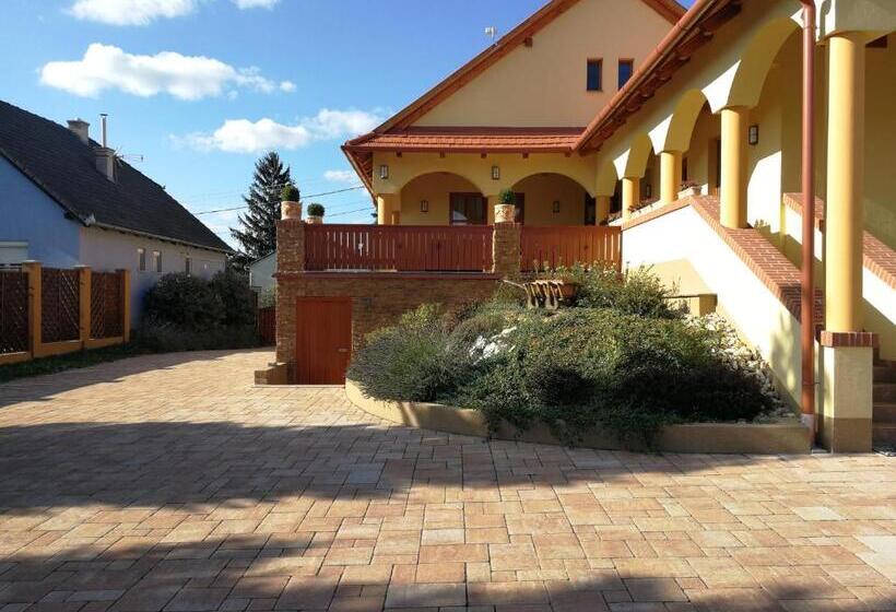 Pension Vitis Vendégház