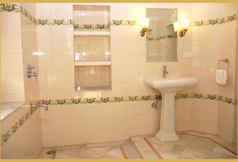 Kurort Bijay Niwas Palace