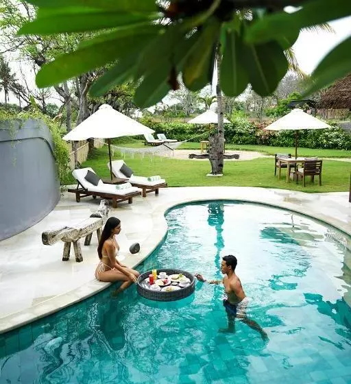 リゾートホテル Pondok Santi Estate