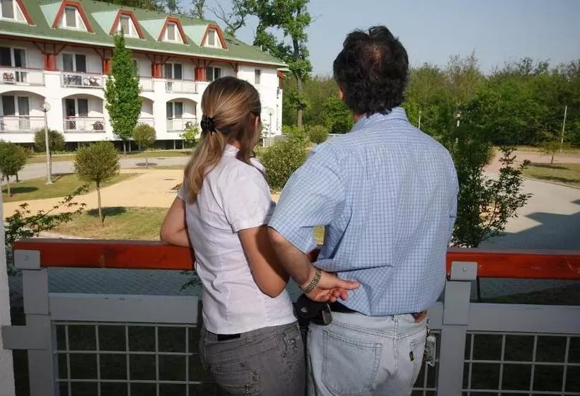 Auguszta Hotel és Diákszálló