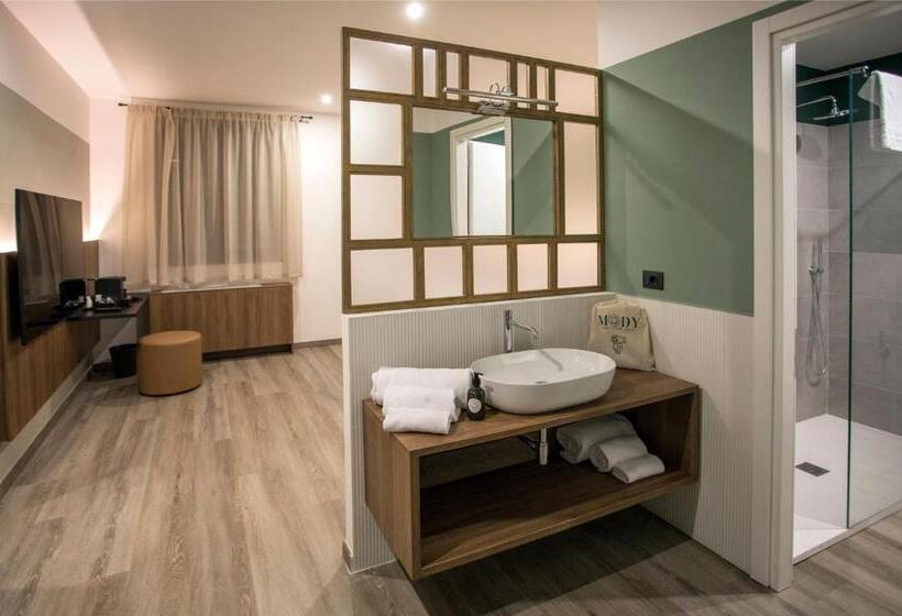 Hotel Moody Smart & Comfy