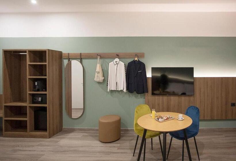 Hotel Moody Smart & Comfy