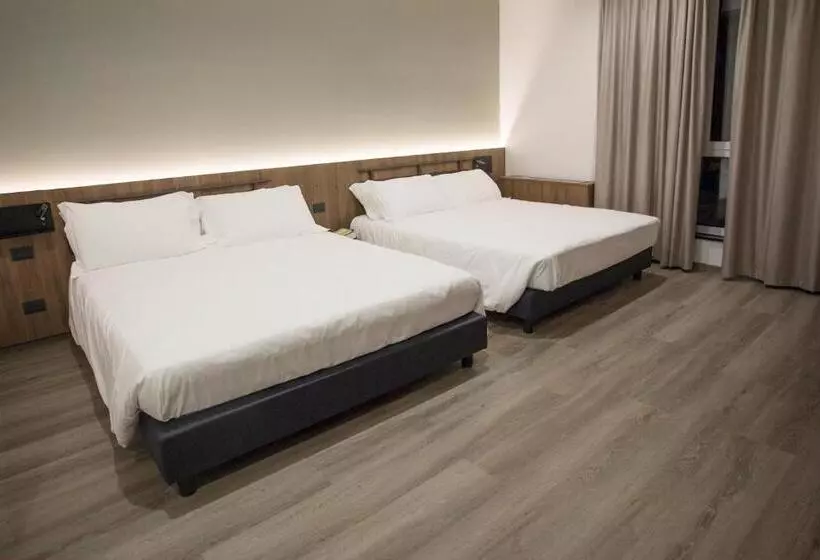 ホテル Moody Smart & Comfy