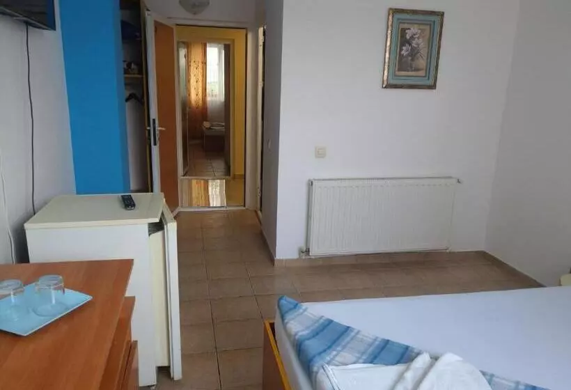 ホテル Vila Alex