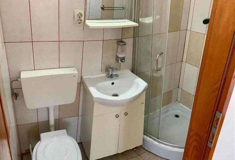 پانسیون Casa Debora