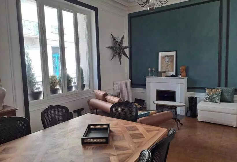 پانسیون Chambre D Hôte Des Thermes