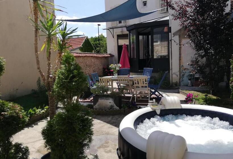 펜션 Chambre D Hôte Des Thermes