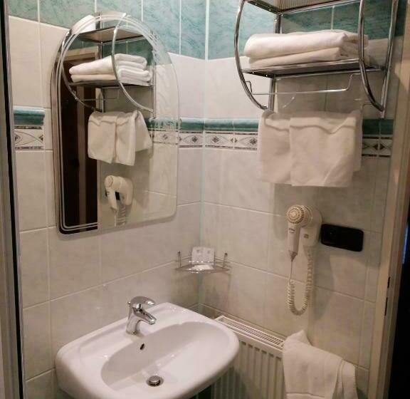 膳宿费 Penzion Pohoda, Nepřístupné V Pracovním Oděvu