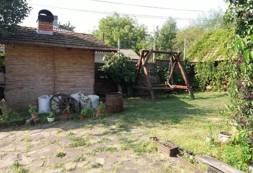 Hotelli садиба у васі