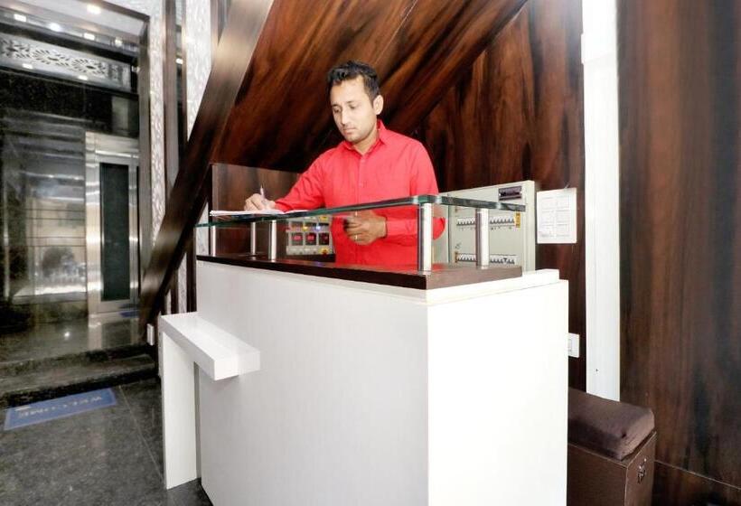 هتل Flagship  Galaxy