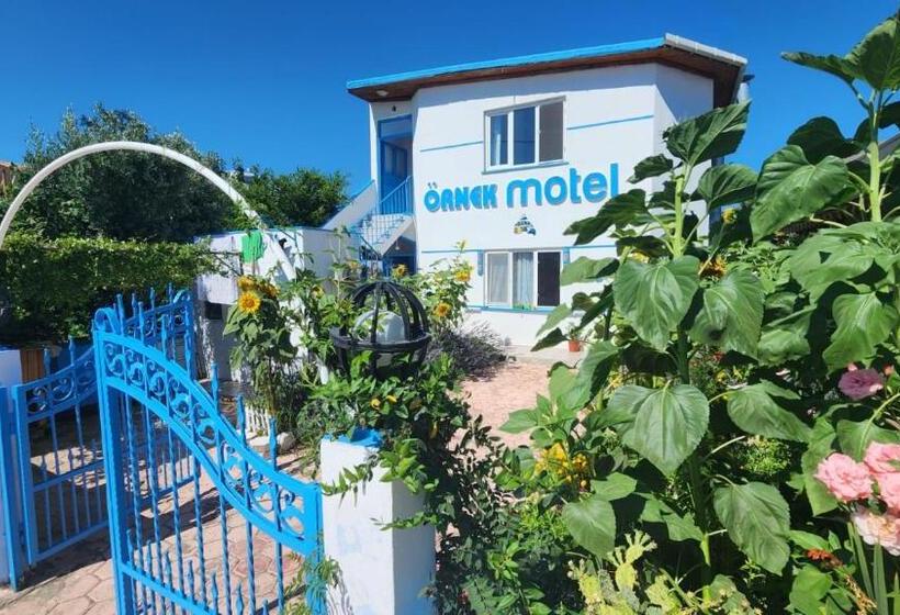 Ornek Motel