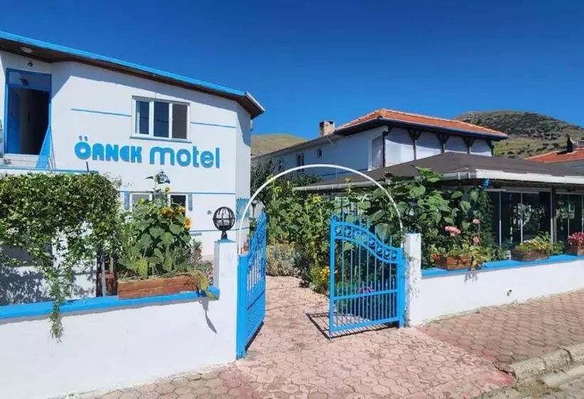 Ornek Motel