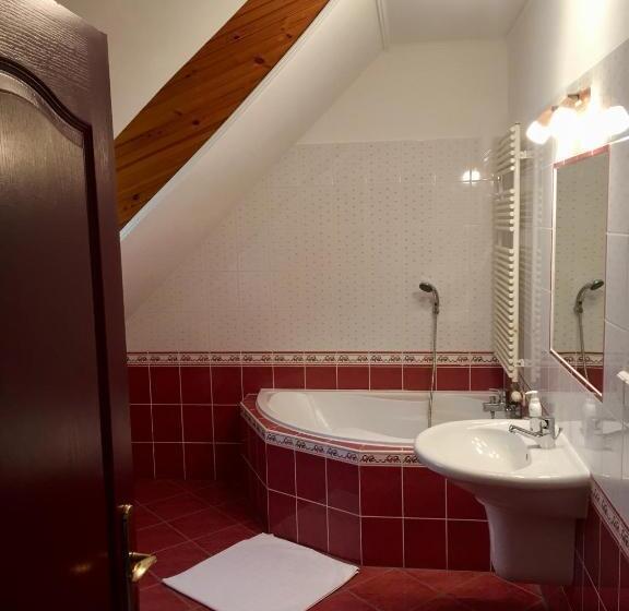 Пансион Nyugalom Szigete Vendégház Szigliget