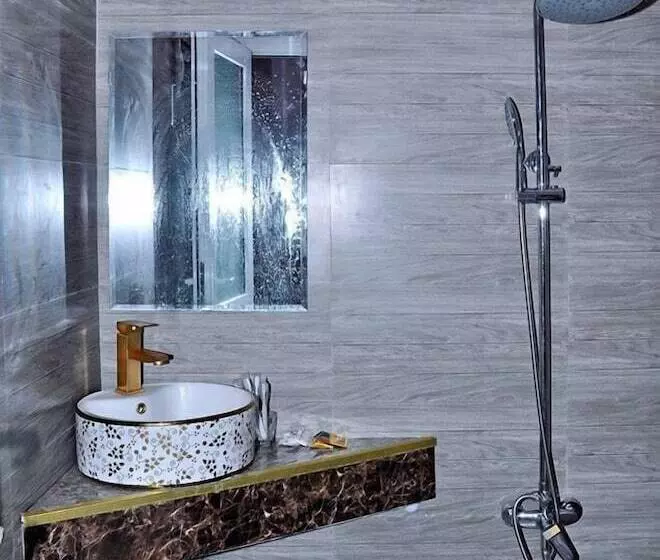 هتل Khách Sạn Biển Ngọc Lý Sơn