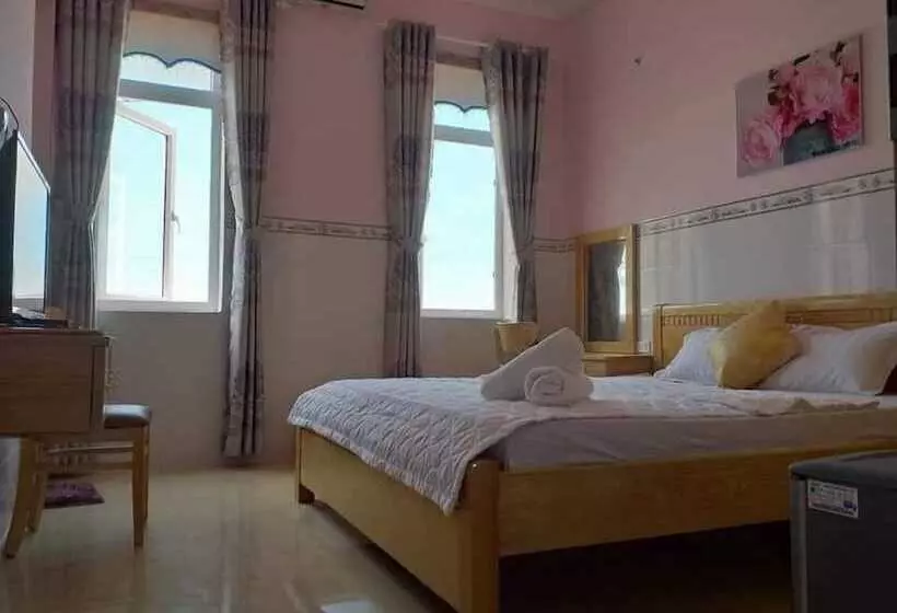 هتل Khách Sạn Biển Ngọc Lý Sơn