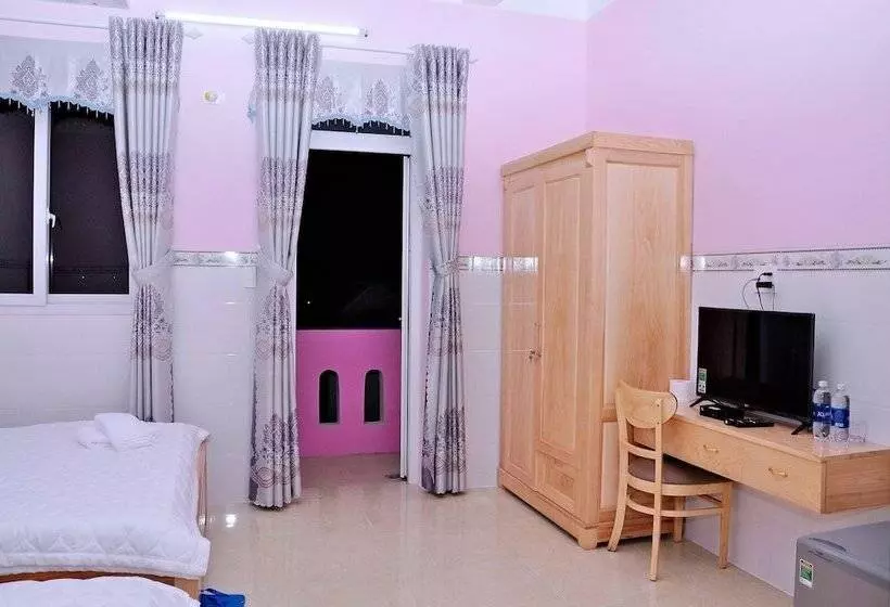 هتل Khách Sạn Biển Ngọc Lý Sơn