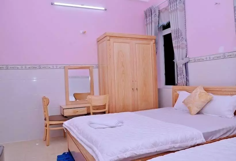 هتل Khách Sạn Biển Ngọc Lý Sơn