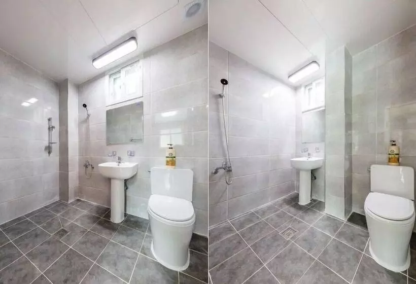 Hotelli Serence Pension