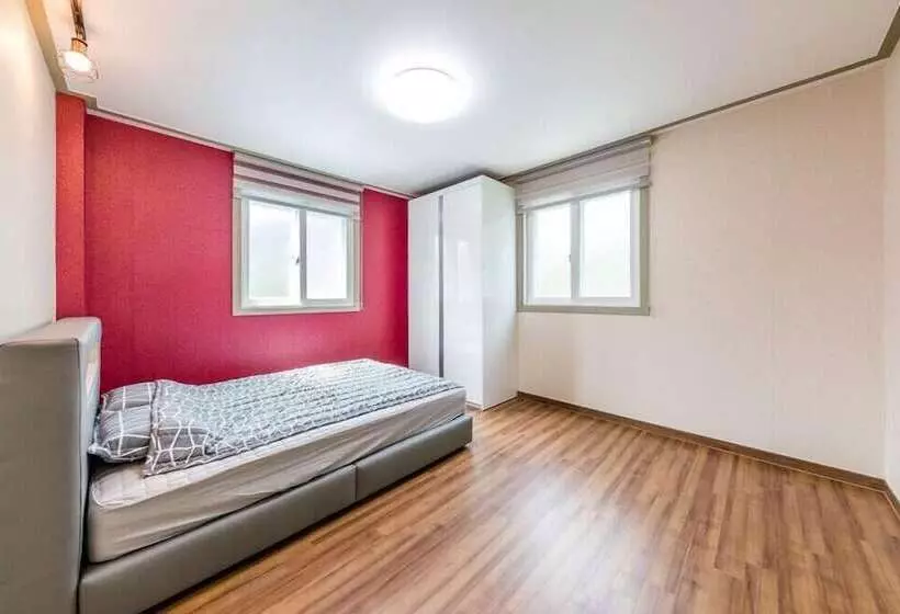 Hotelli Serence Pension