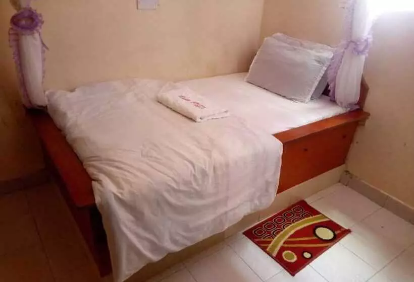 Ruby G Hotel And Club